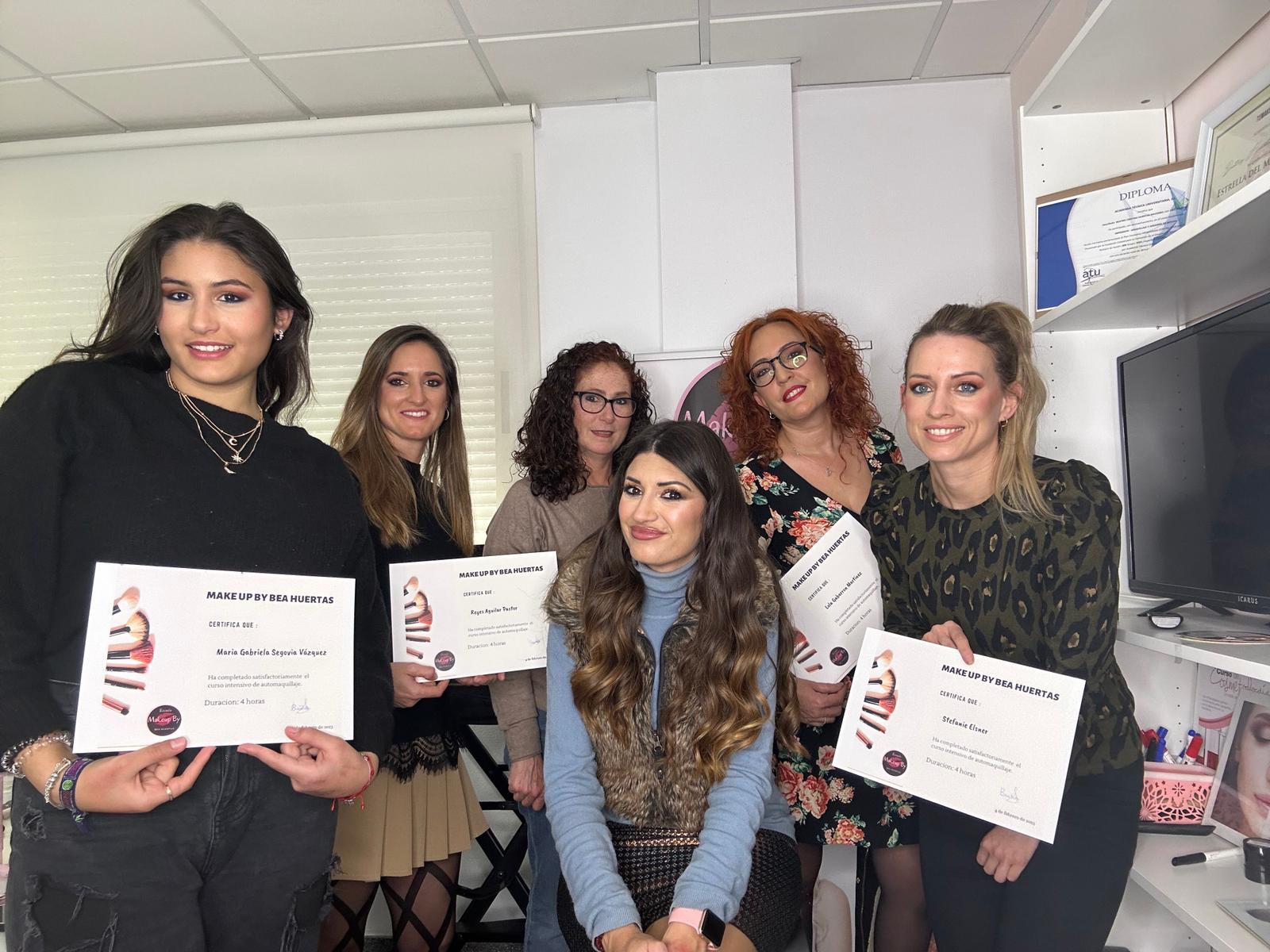 Escuela de maquillaje en elche