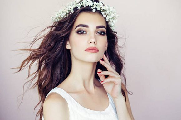 Curso profesional de maquillaje para novias online